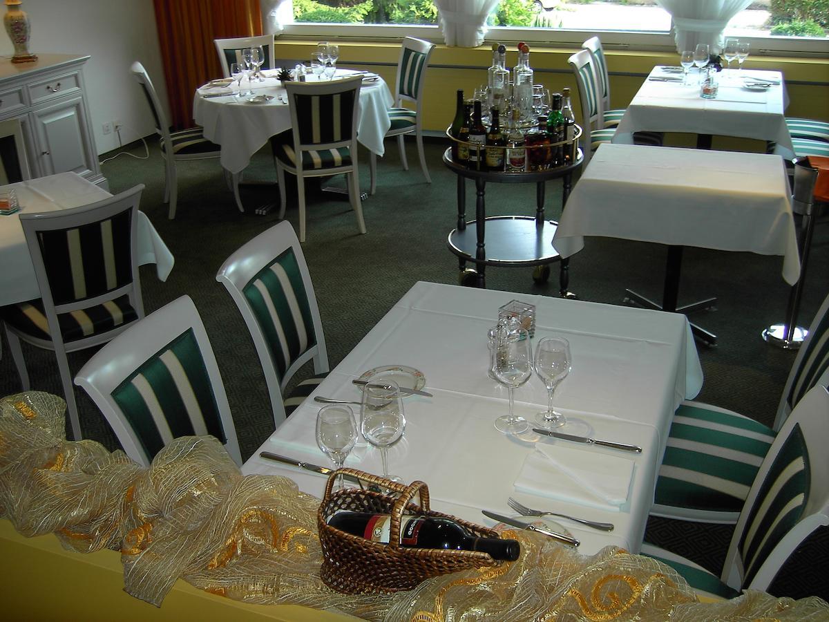 Hotel Restaurant Klosterli Pieterlen Exterior foto