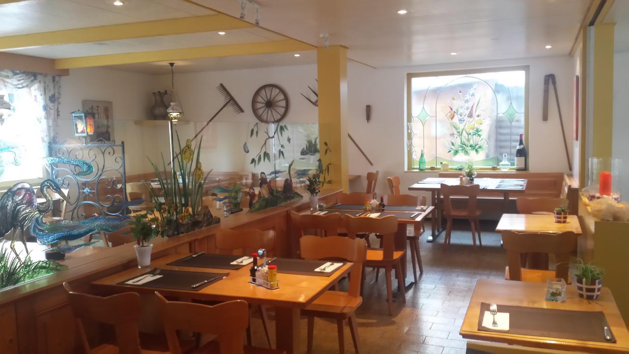 Hotel Restaurant Klosterli Pieterlen Exterior foto